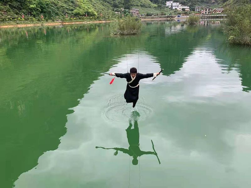 使用威亞的注意事項